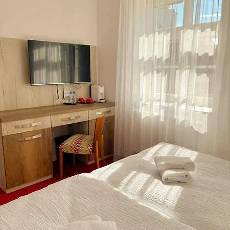 Hotel 88 - & Wellness Hnevotin